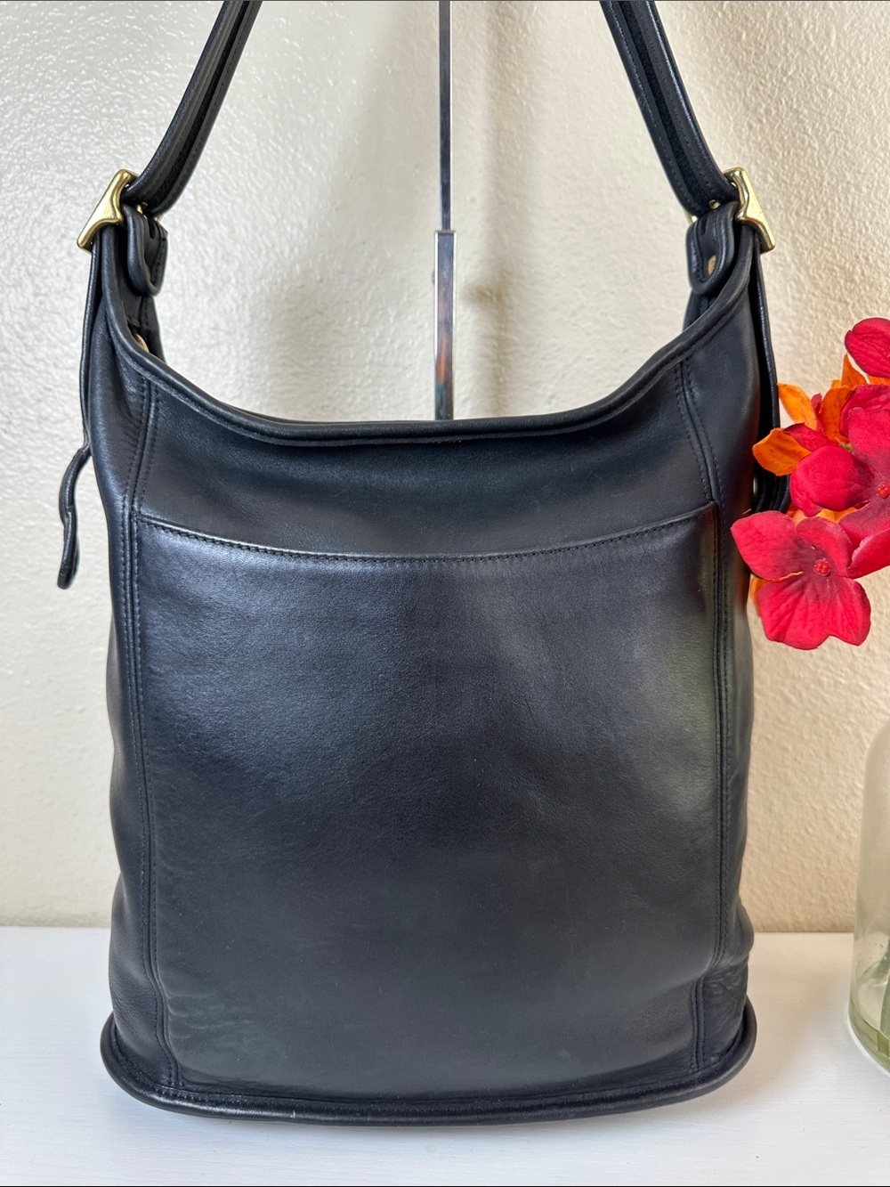 VINTAGE COACH Legacy SLIM DUFFLE bag glove tanned leather with adj buckle strap